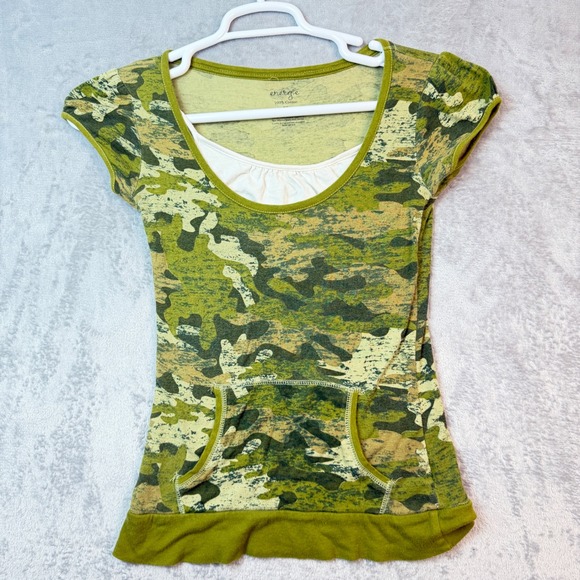 Energie Other - Energie T-Shirt Junior Girls M Green Camo Scoop Neck Kangaroo Pocket Y2k Grunge